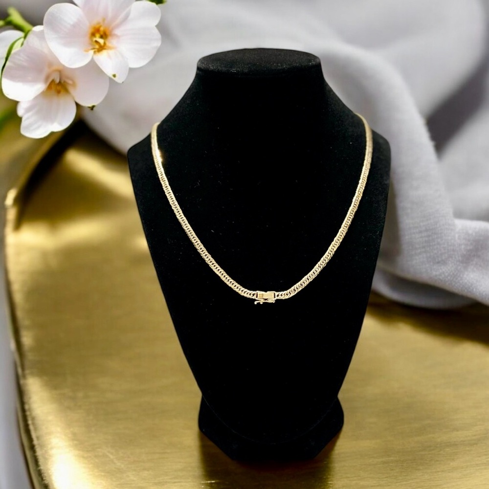 18k Japan Gold Kihei Necklace